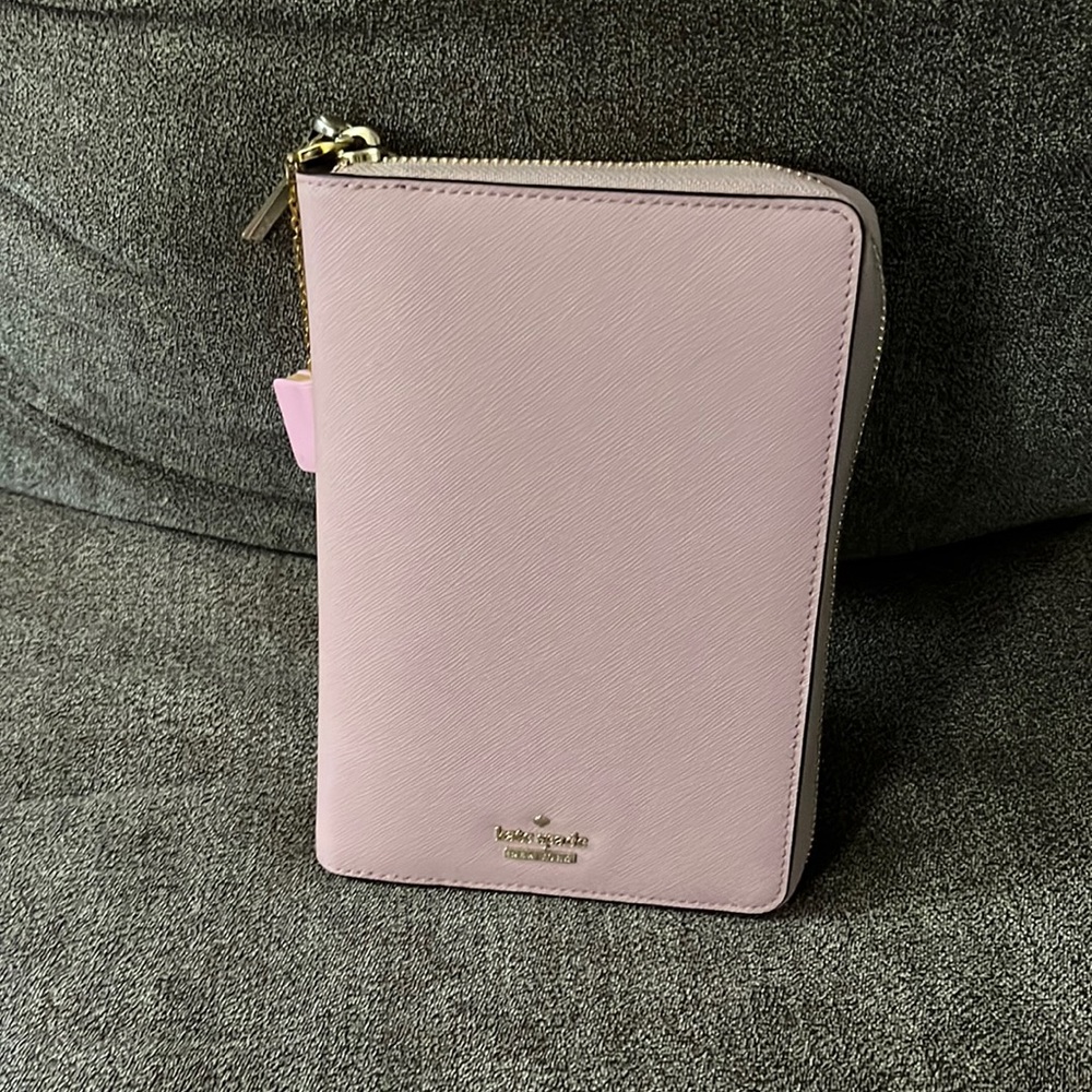 Kate Spade Zip Around Personal Size Planner/Organizer in Ballet Slipper Pink